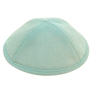 Cap made of silk-like linen fabric in light mint color