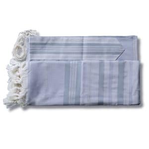 Elegant Tallit Made of Wool in Light Blue Shades