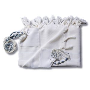 Elegant White Wool Tallit with Blue Thread Tzitzit