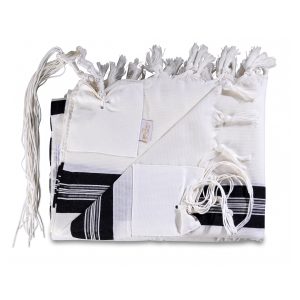 Elegant Wool Tallit with Black Stripes