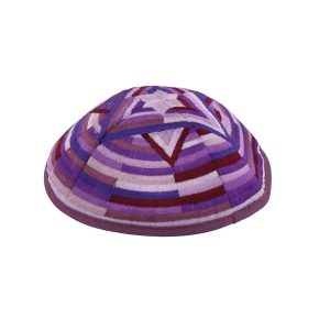 Kippah Embroidered with a Large Purple Magen David